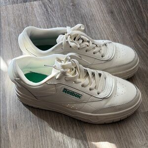 Reebok White and Green Women's Sneakers